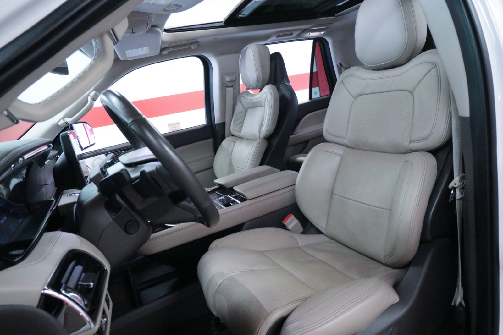 Used Car 2023 Lincoln Navigator L  Reserve For Sale In Austin, Texas