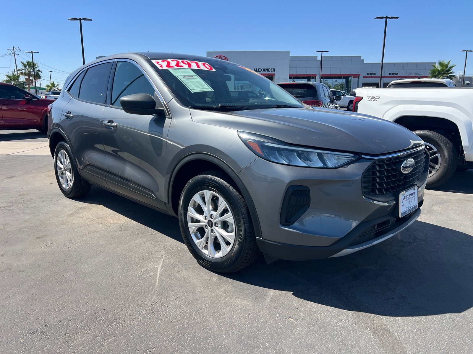 View vehicle photo 2
