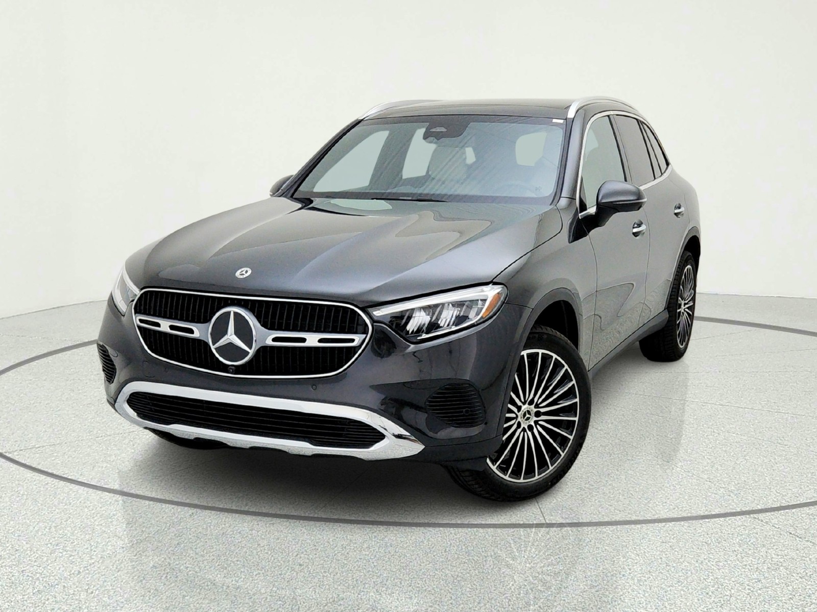 New 2026 Graphite Grey Metallic Mercedes-Benz GLC 300 SUV image 2