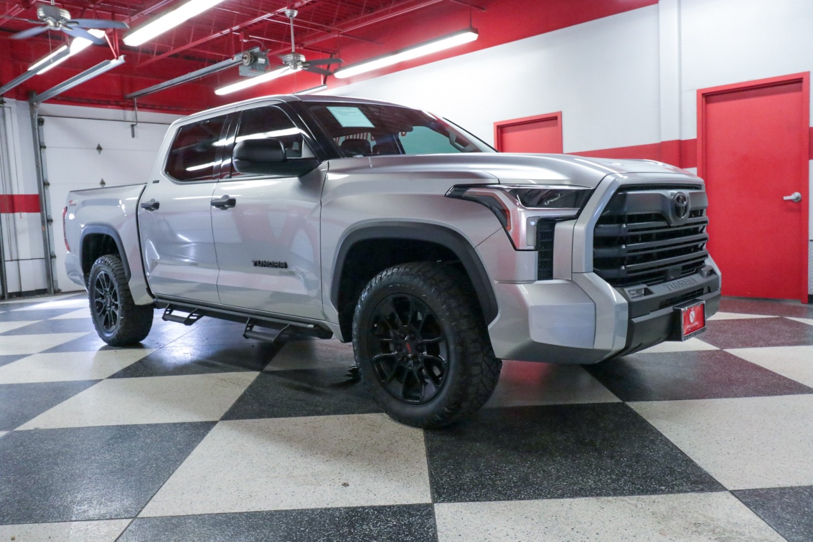 Used Car 2022 Toyota Tundra 4wd  Sr5 For Sale Under $50,000 In Austin, Texas