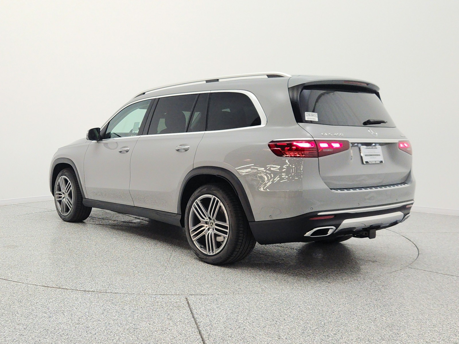 New 2026 MANUFAKTUR Alpine Grey Mercedes-Benz GLS 450 4MATIC® SUV image 7