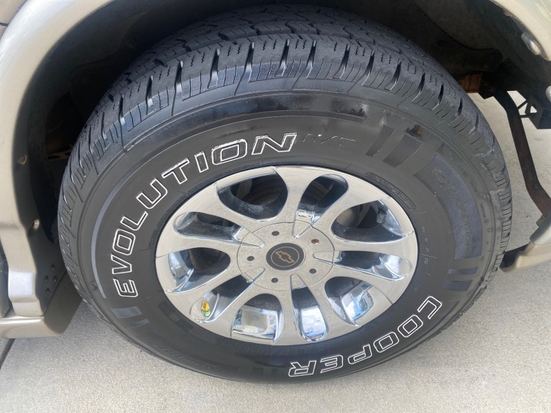2004 Chevrolet Express Passenger 1 OWNER HI TOP EXPLORER CONVERSION in , 