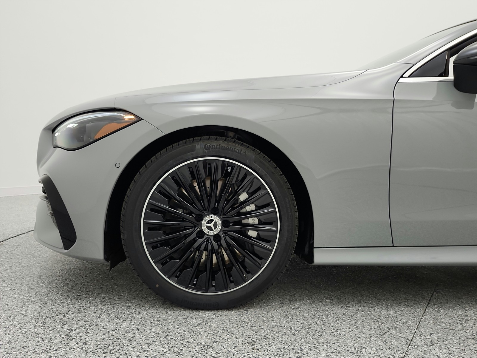 New 2026 MANUFAKTUR Alpine Grey Metallic Mercedes-Benz CLE 450 image 12