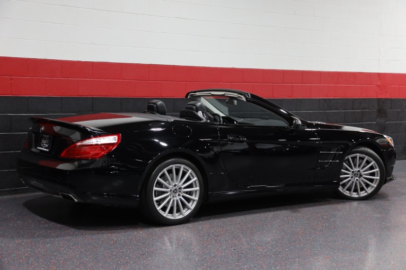 2013 Mercedes-Benz SL550 2dr Convertible in , 