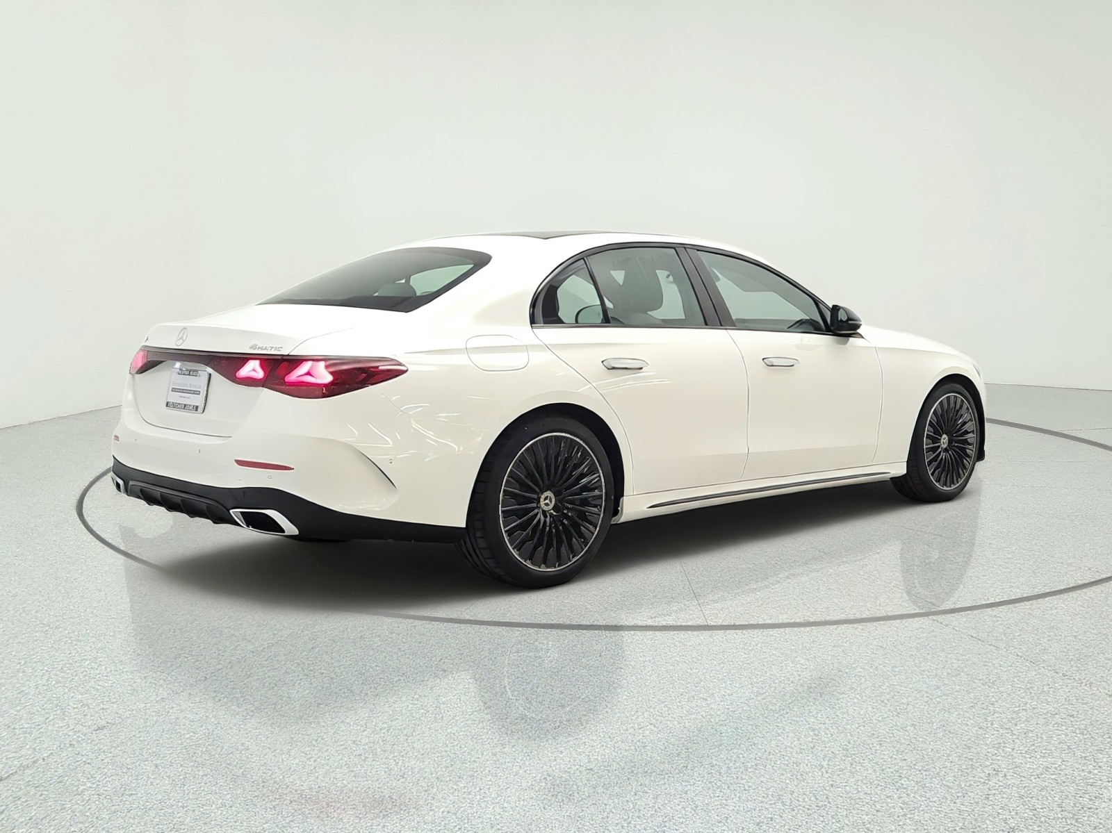 New 2027 Polar White Mercedes-Benz E 450 4MATIC® Sedan image 5