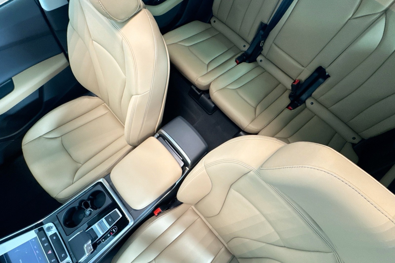 New 2026 Carrara White Audi Premium 45 quattro image 18