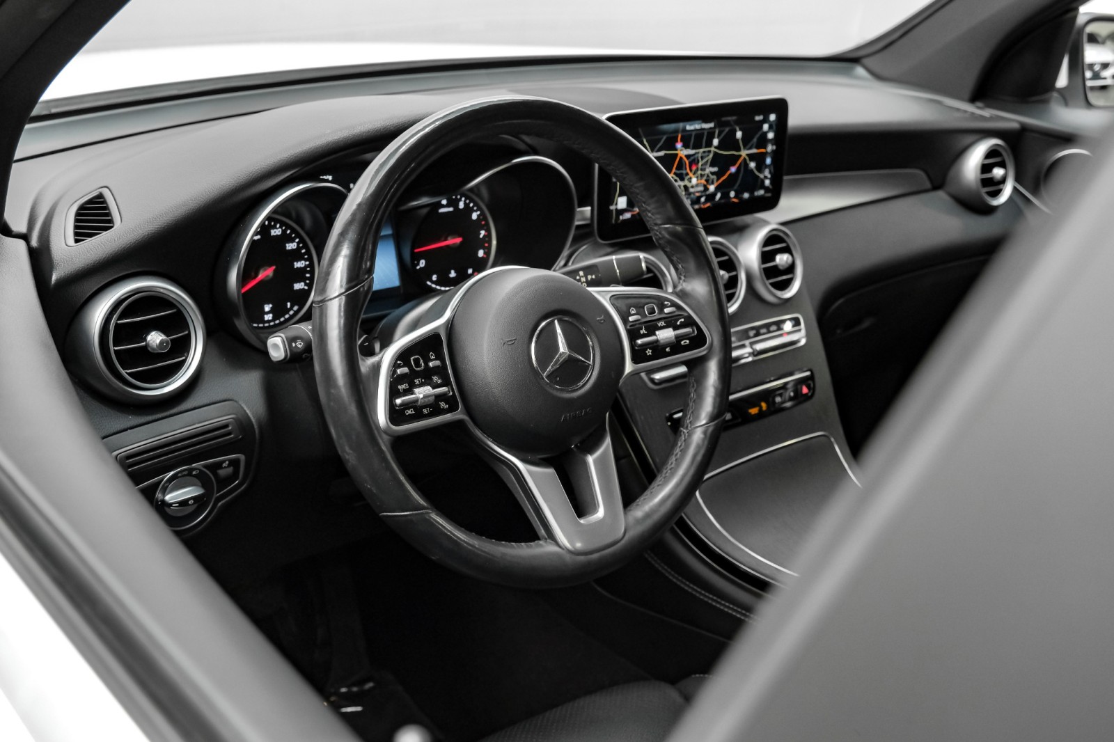 2020 Mercedes-Benz GLC 300 4MATIC MultiMediaPkg PremiumPkg PanoRoof 18Alloys 18