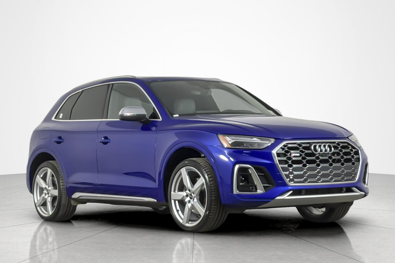 Used 2023 Ultra Blue Metallic Audi Premium Plus 3.0 TFSI quattro image 7