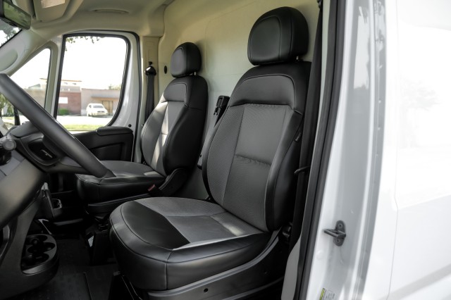 2022 Ram ProMaster Cargo Van  3