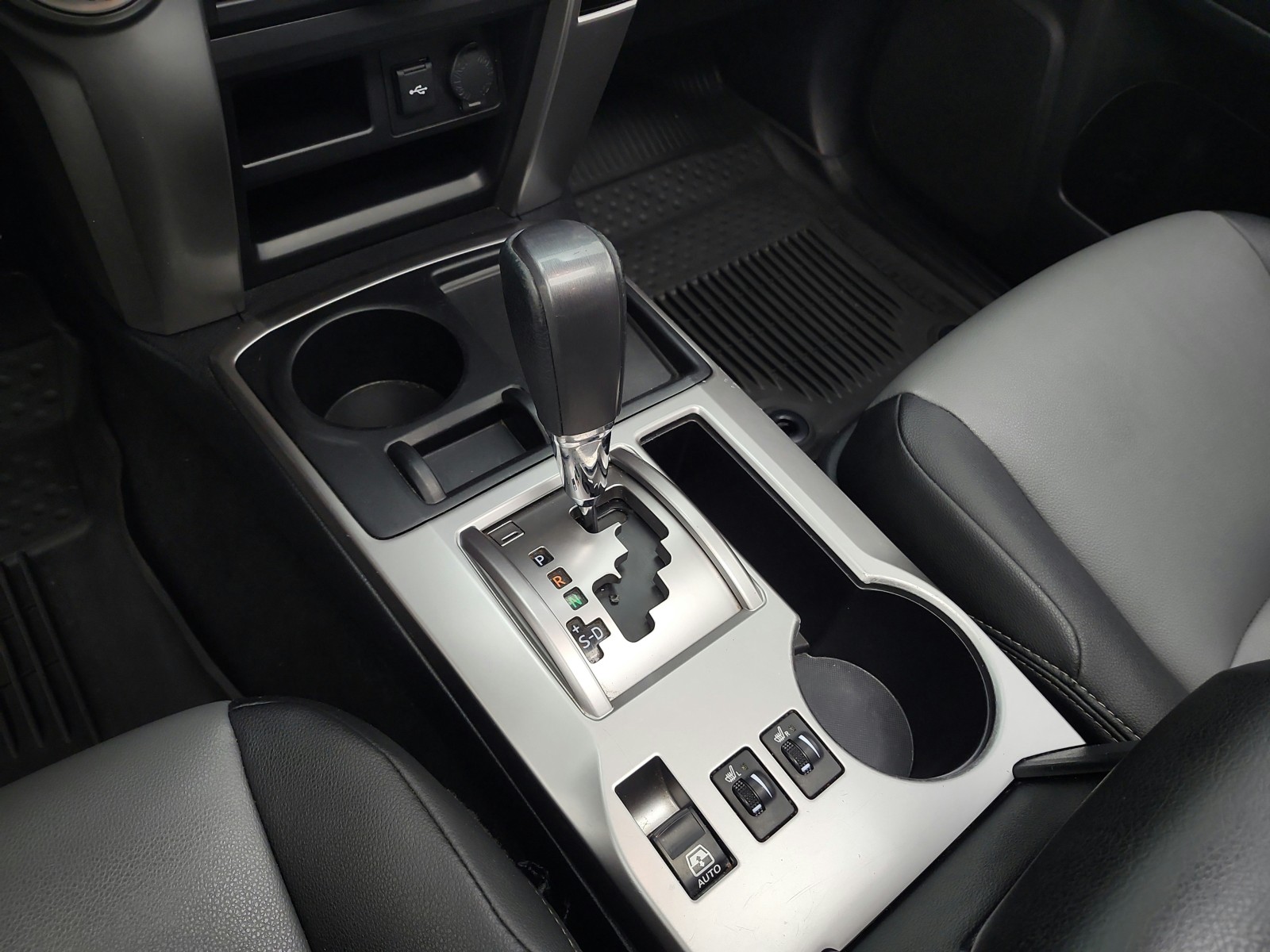 Used 2023 Classic Silver Metallic Toyota SR5 Premium 2WD (Natl) image 13