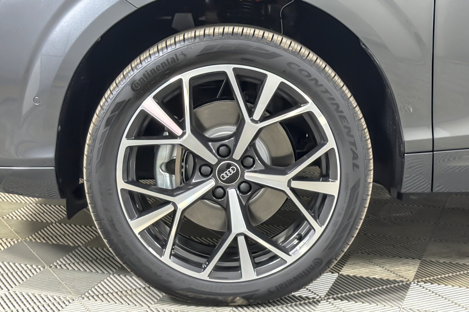 New 2026 Daytona Gray Pearl Effect Audi S line quattro image 26