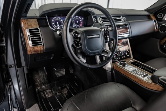 2019 Land Rover Range Rover  16