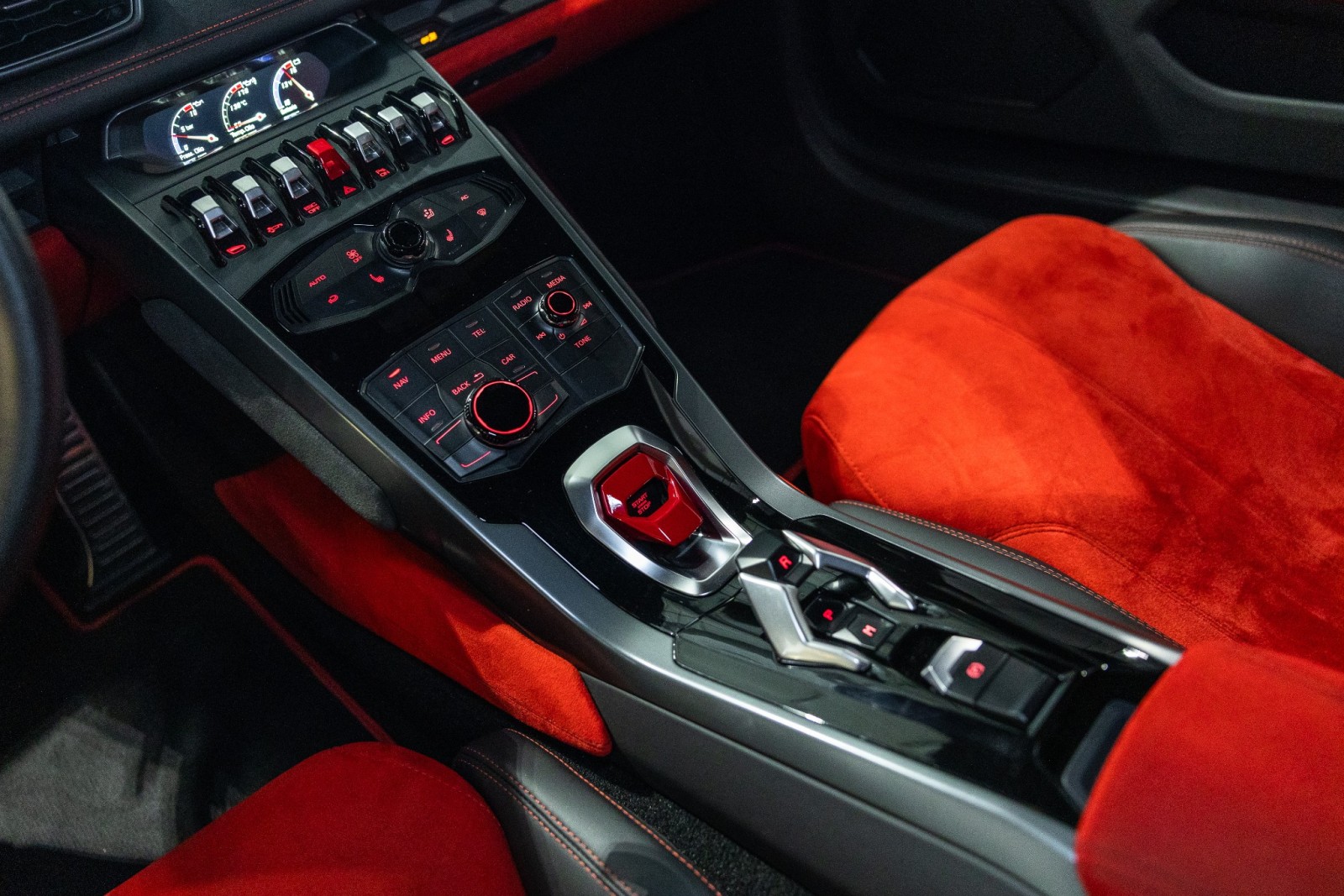 Used Car 2015 Lamborghini Huracan  For Sale Under $230,000 In Boerne, Texas