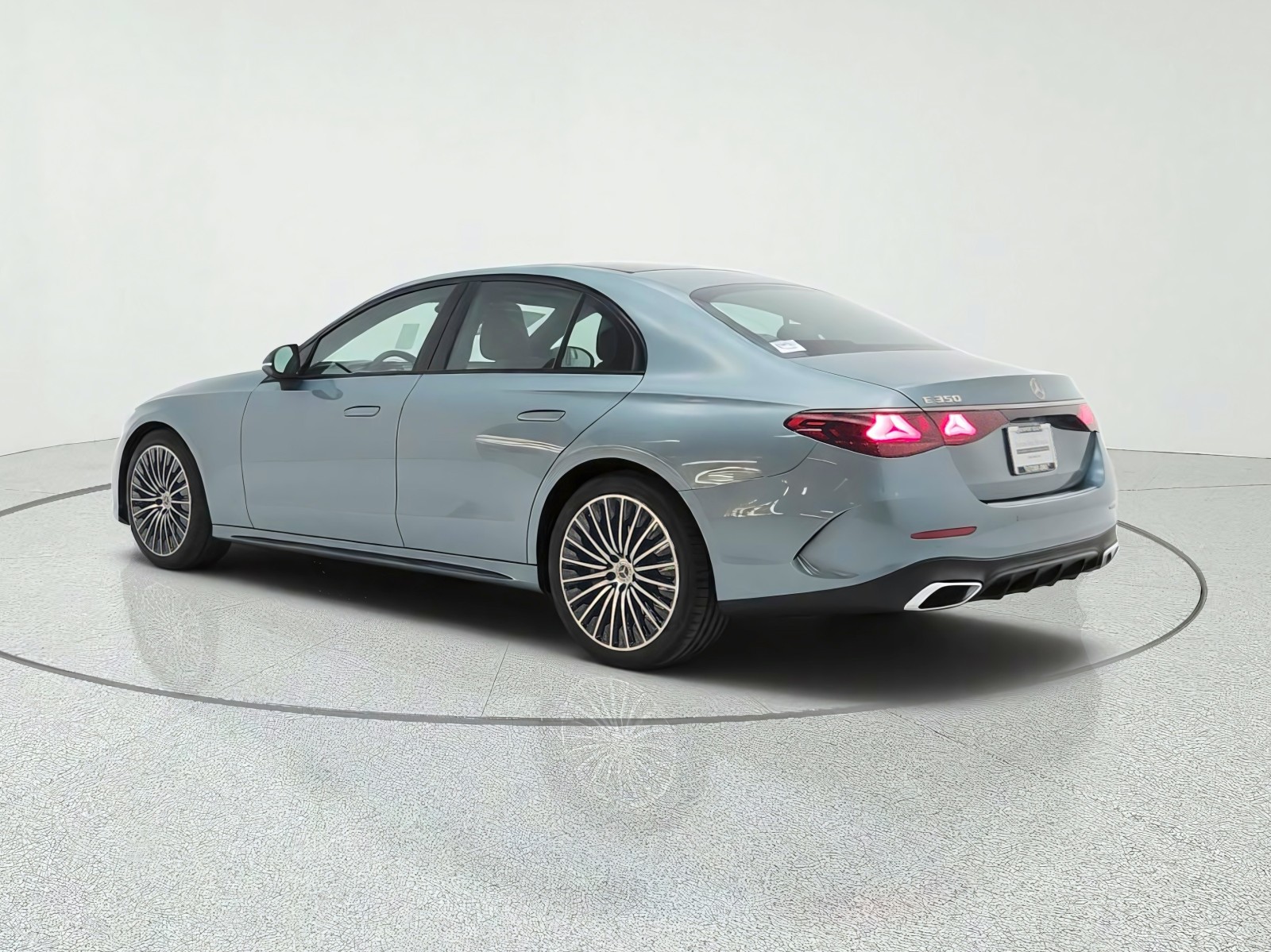 New 2027 Verde Silver Metallic Mercedes-Benz E 350 RWD Sedan image 7