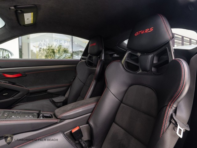 Porsche 718 Cayman