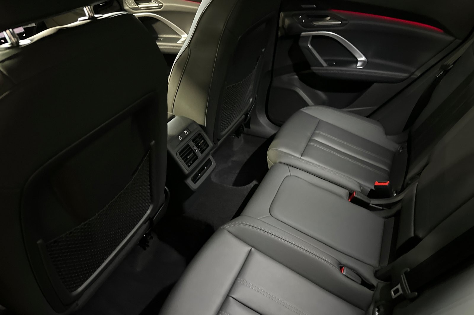 New 2026 Tambora Gray Metallic Audi Premium Plus 2.0 TFSI quattro image 11