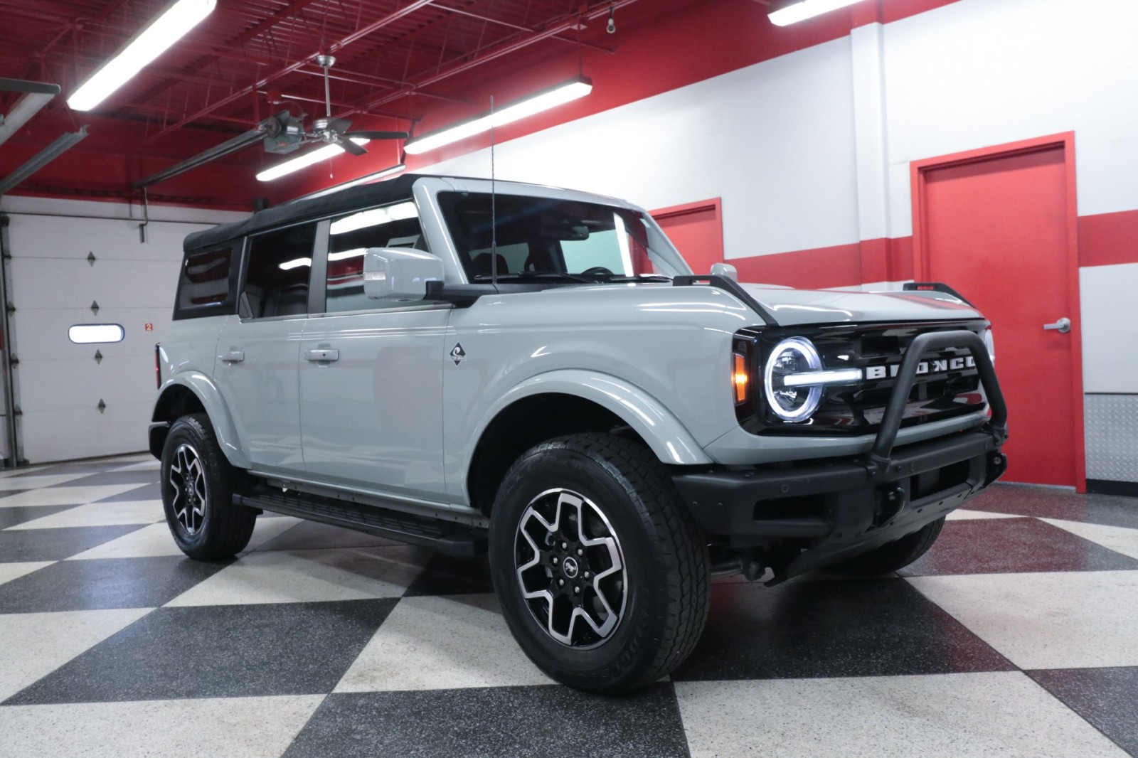 Used Car 2022 Ford Bronco  Outer Banks For Sale Under $50,000 In Austin, Texas