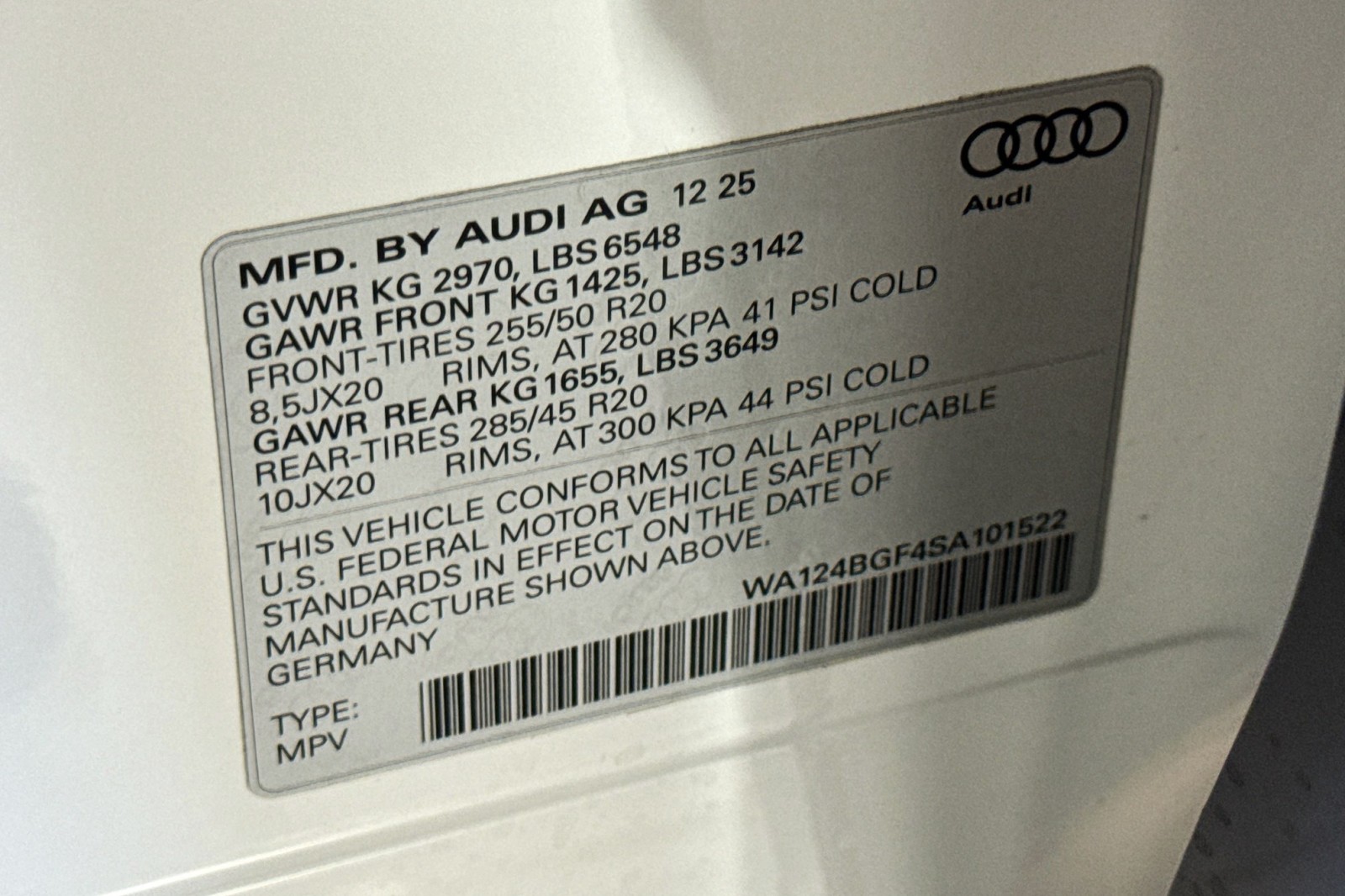 New 2025 Glacier White Metallic Audi Premium Plus quattro image 29