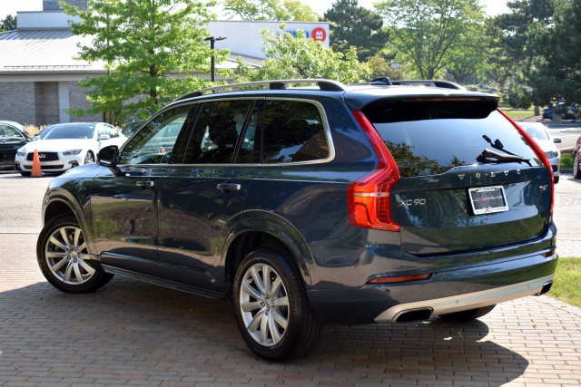 2018 Volvo XC90 Momentum Plus Nav Panoroof AWD 9