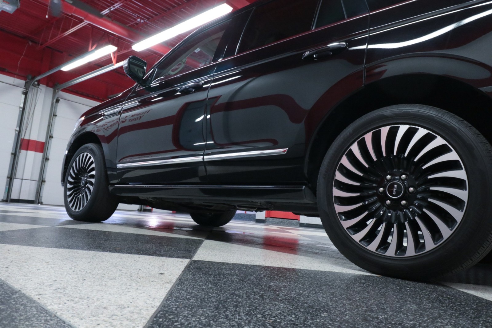 Used Car 2020 Lincoln Navigator  Black Label For Sale Under $50,000 In Austin, Texas