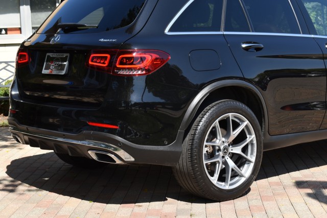 2021 Mercedes-Benz GLC One Owner AMG Line Pano Moonroof Burmester Sound Surround View Camera MSRP $57,855 11