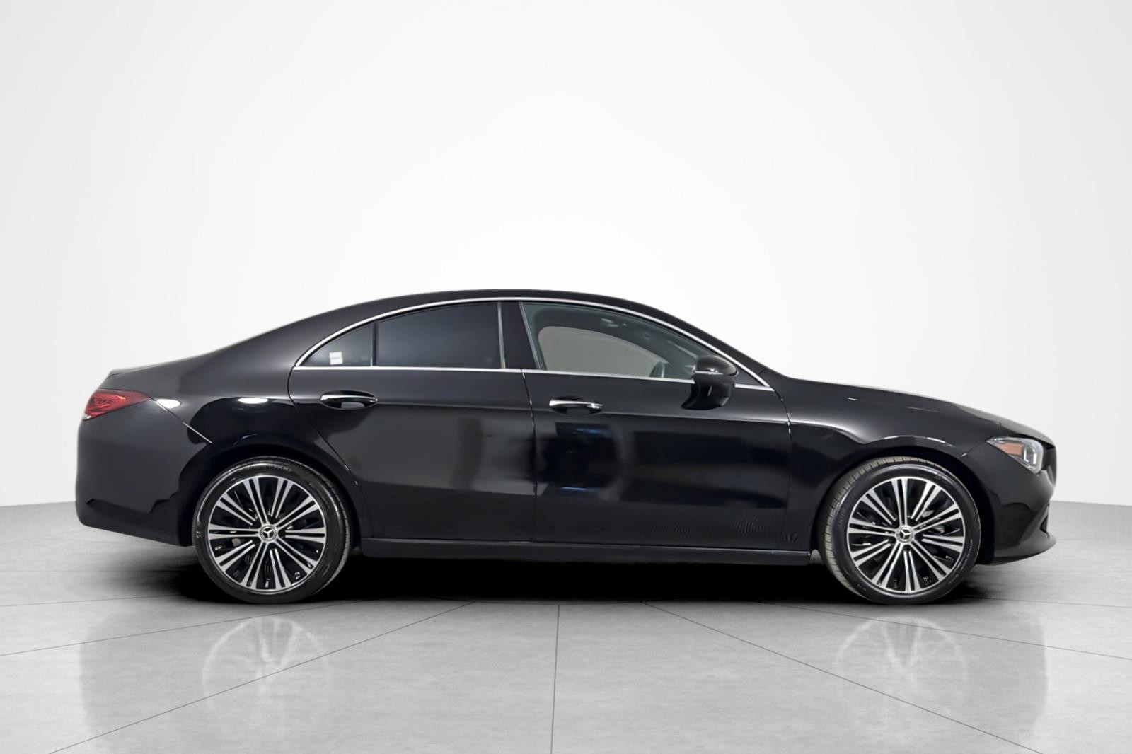 Used 2023 Night Black Mercedes-Benz CLA 250 Coupe image 6