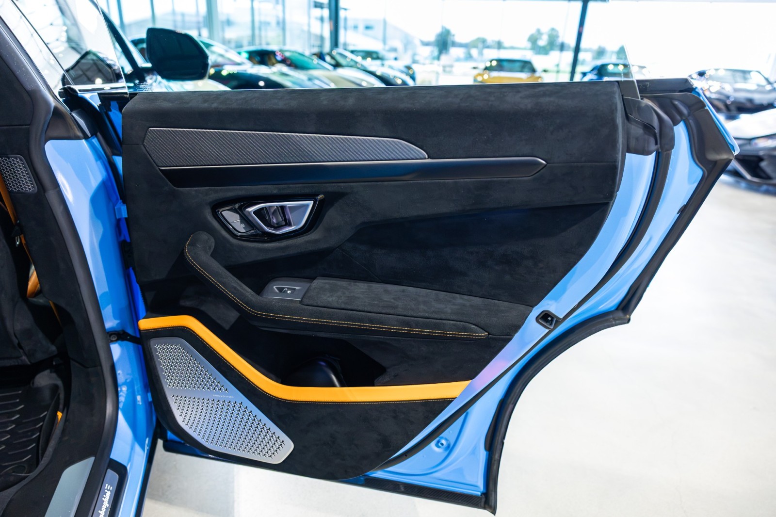 2024 Lamborghini Urus Performante - Photo 34