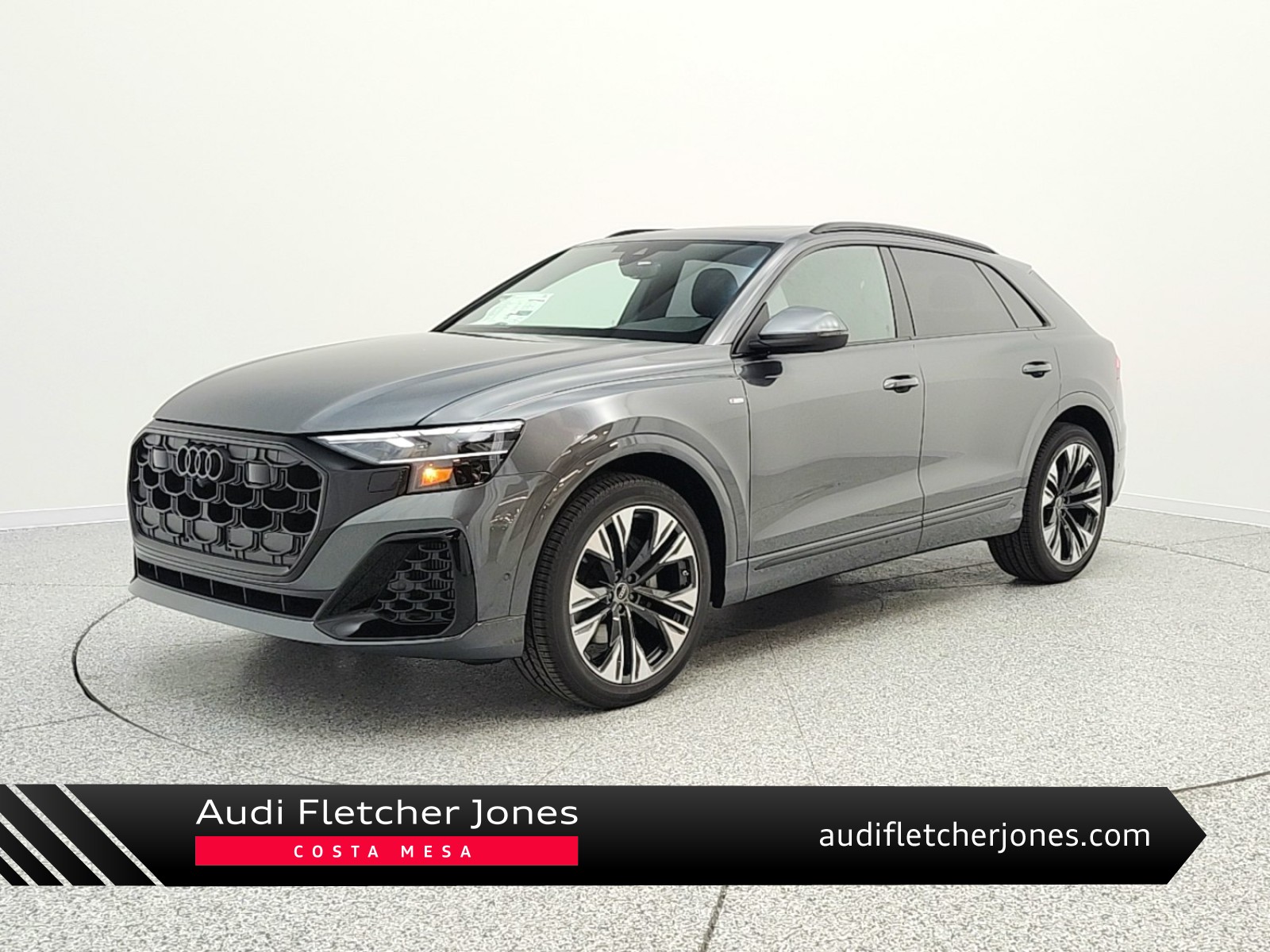 Daytona Gray Pearl Effect 2026 Audi Q8 quattro Premium Plus 55 TFSI SUV / Crossover All-Wheel Drive Automatic