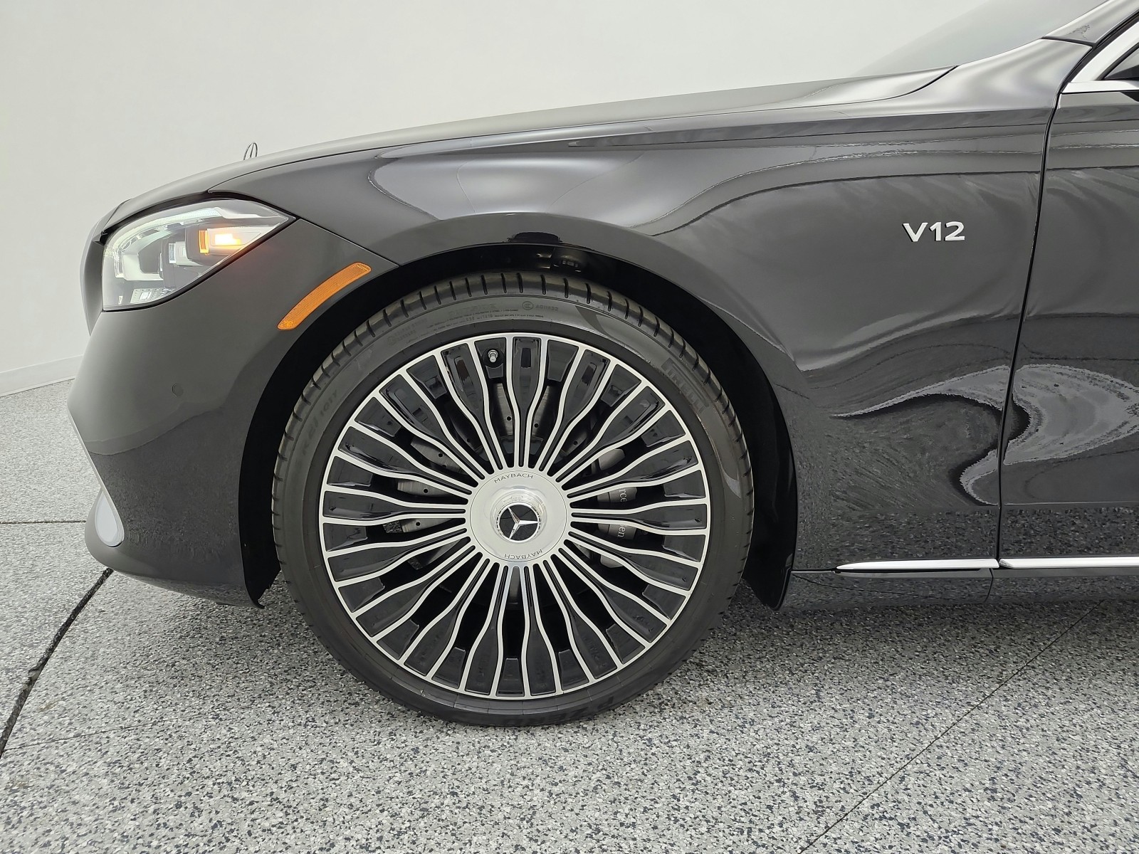 Certified Used 2023 Obsidian Black Mercedes-Benz Maybach S 680 4MATIC® Sedan image 18