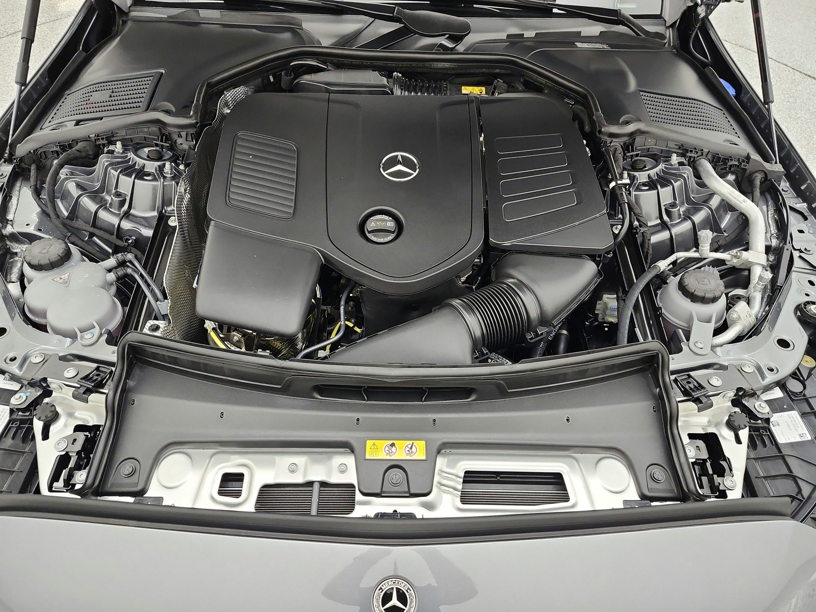 New 2026 Selenite Grey Metallic Mercedes-Benz C 300 Sedan image 12