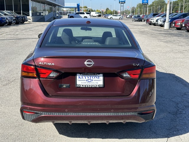 2023 Nissan Altima 2.5 SV 4