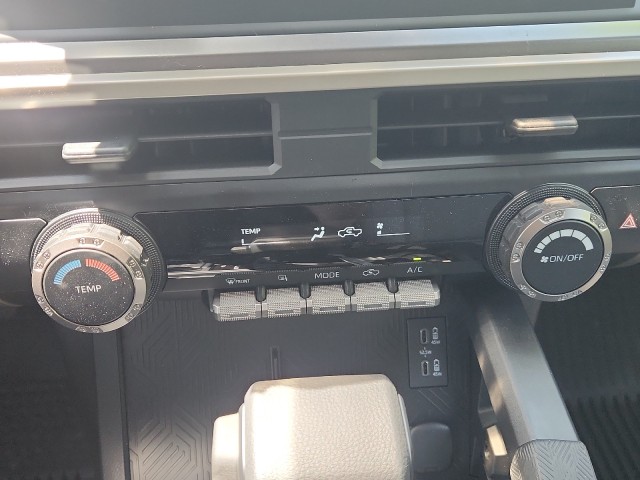 ToyotaTacoma 4WD27