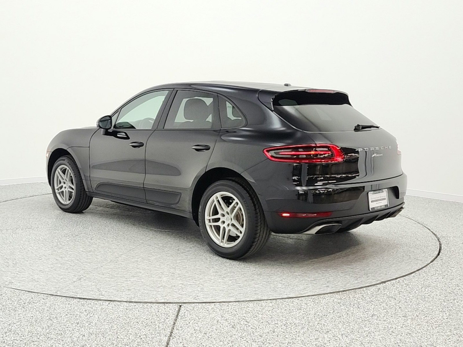 Used 2018 Jet Black Metallic Porsche  image 7