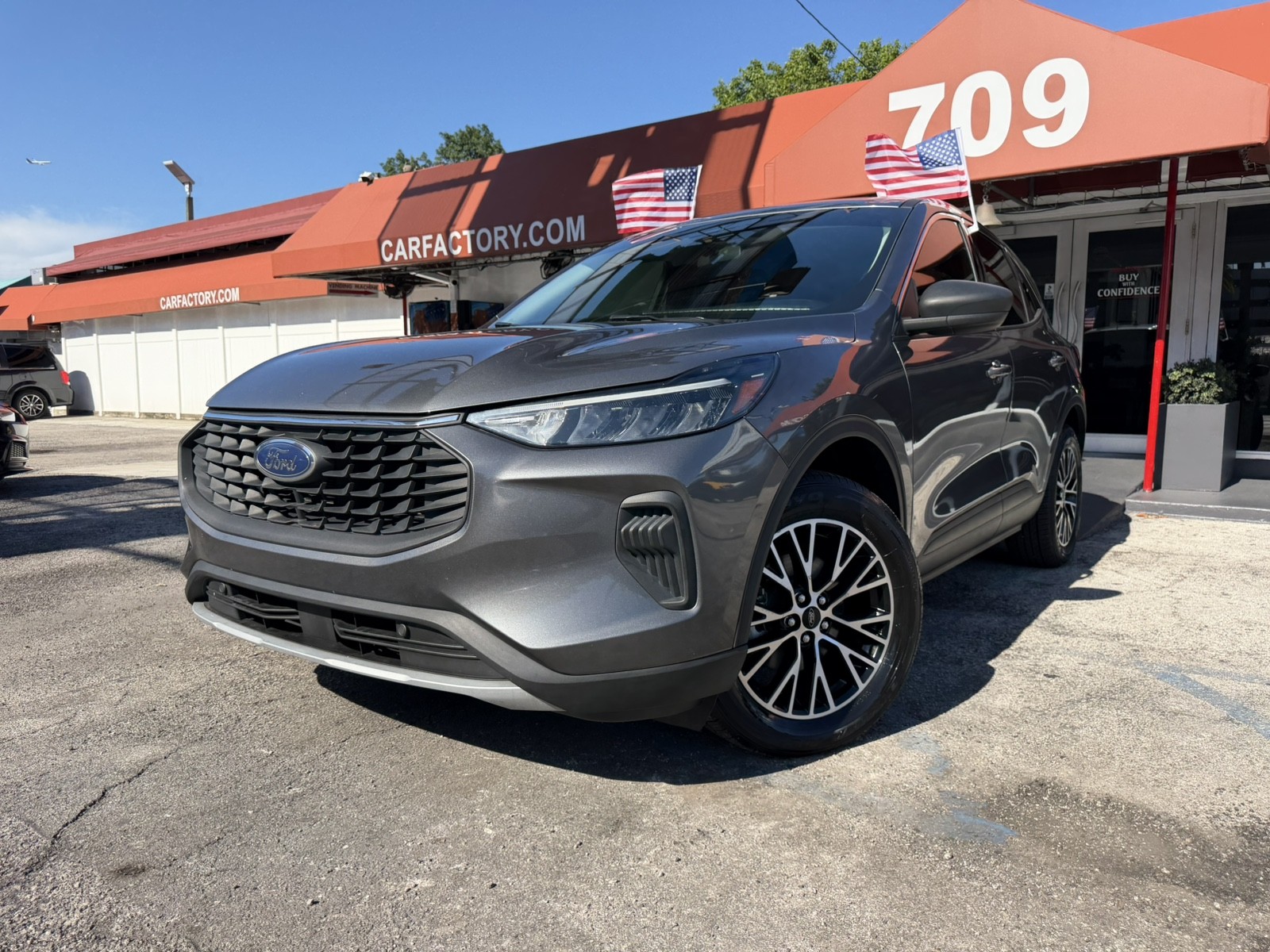 2023 Ford Escape - $16,988