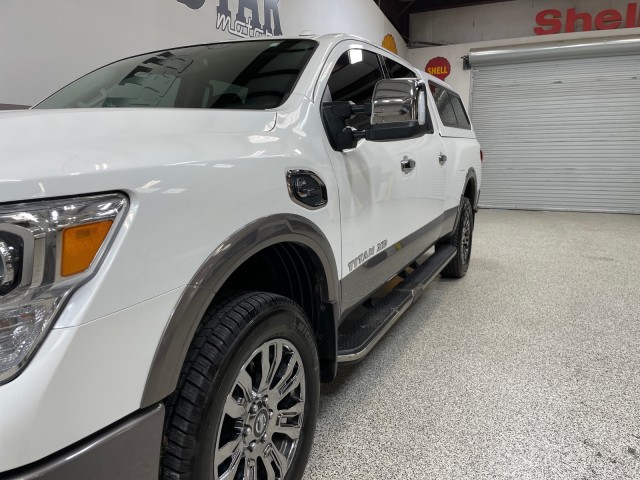 2017 Nissan Titan XD Platinum Reserve Cummins V8 4WD in , 