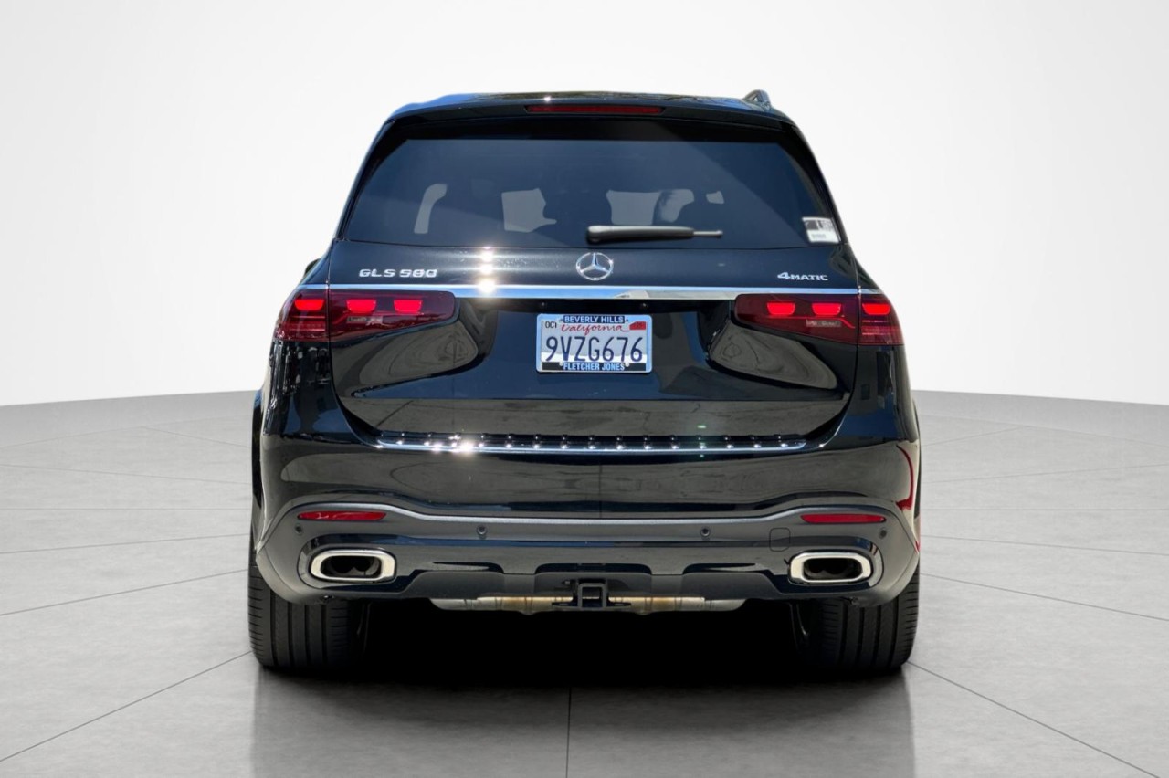 Used 2026 Black Mercedes-Benz GLS 580 image 4