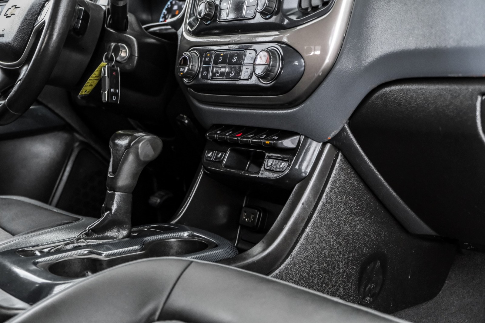 2019 Chevrolet Colorado Z71 CREW CAB 4WD AUTOMATIC HEATED SEATS REAR CAMER 27