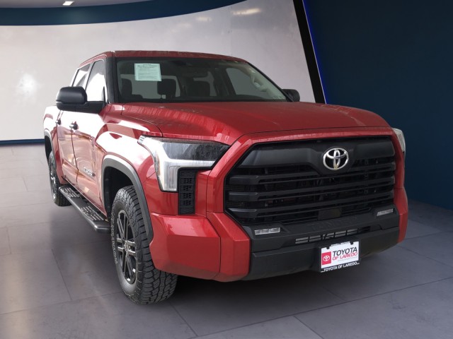 2022 Toyota Tundra 4WD SR5 7