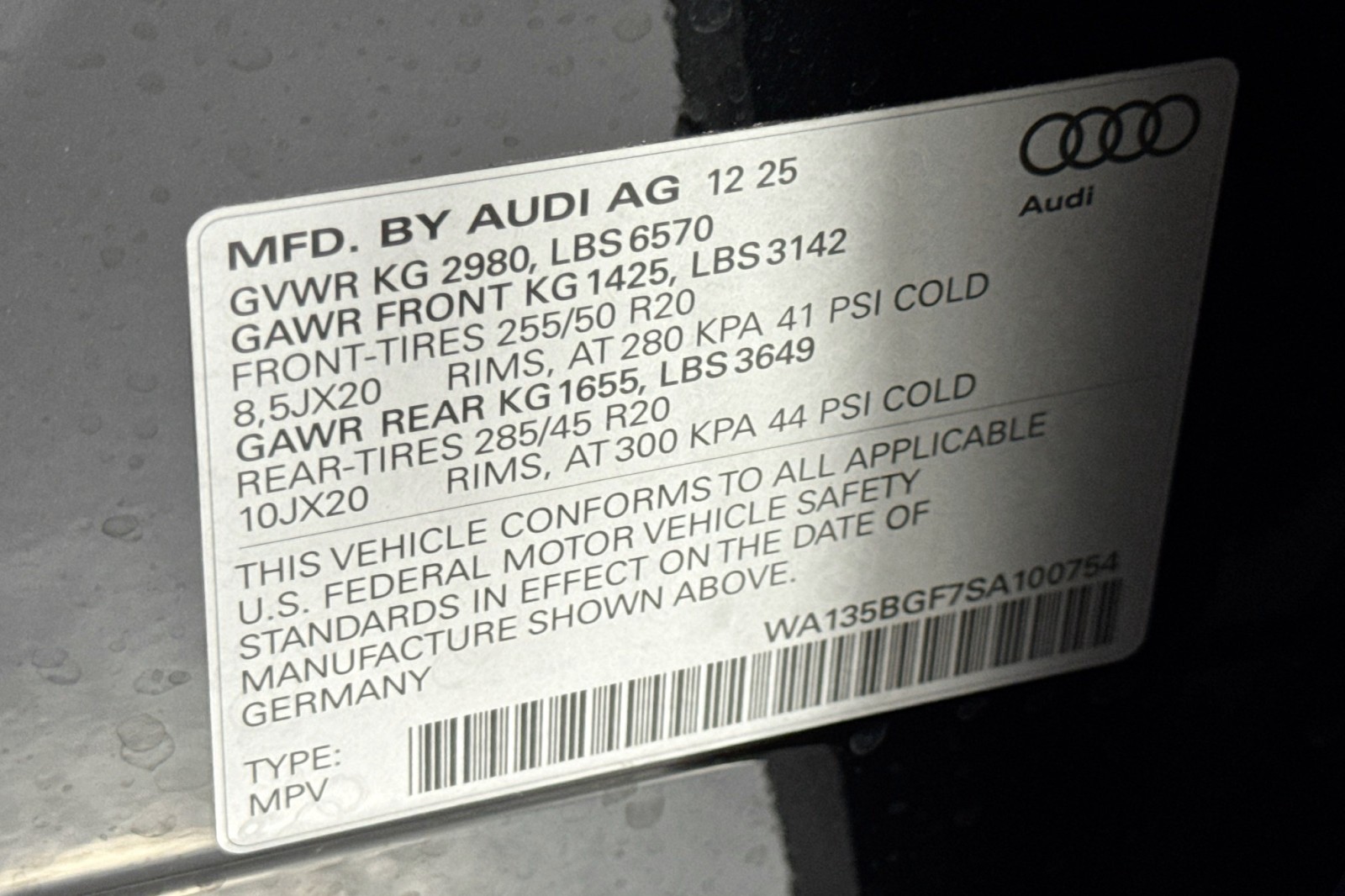 New 2025 Mythos Black Metallic Audi Prestige quattro image 28