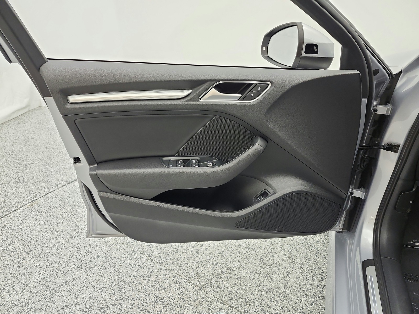 Used 2019 Florett Silver Metallic Audi Premium Plus 45 TFSI quattro image 15