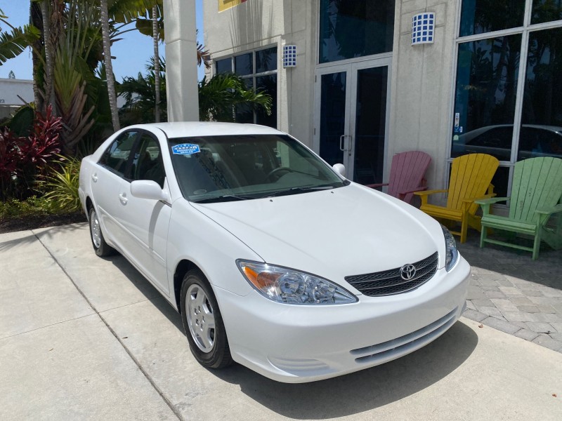 2003 Toyota Camry LE LOW MILES 61,005 in , 