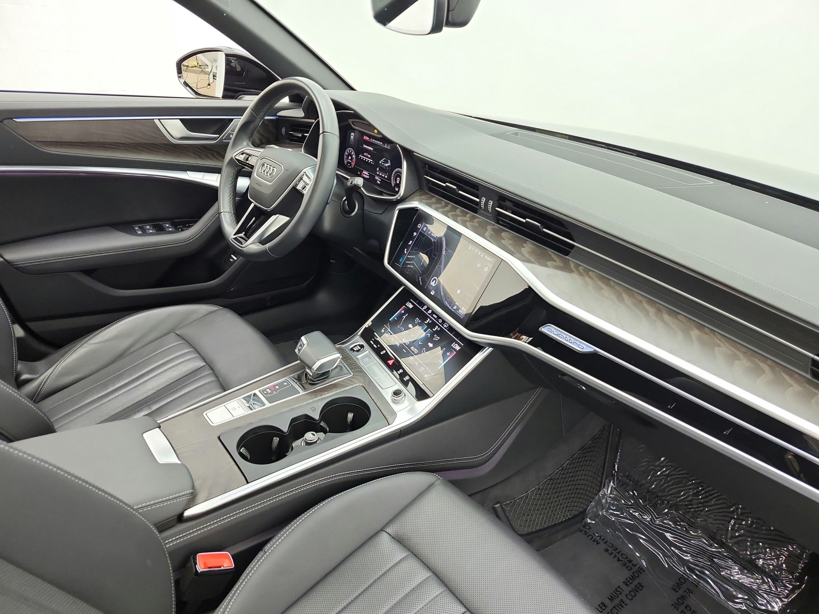 Used 2023 Mythos Black Metallic Audi 3.0 TFSI Premium Plus image 19