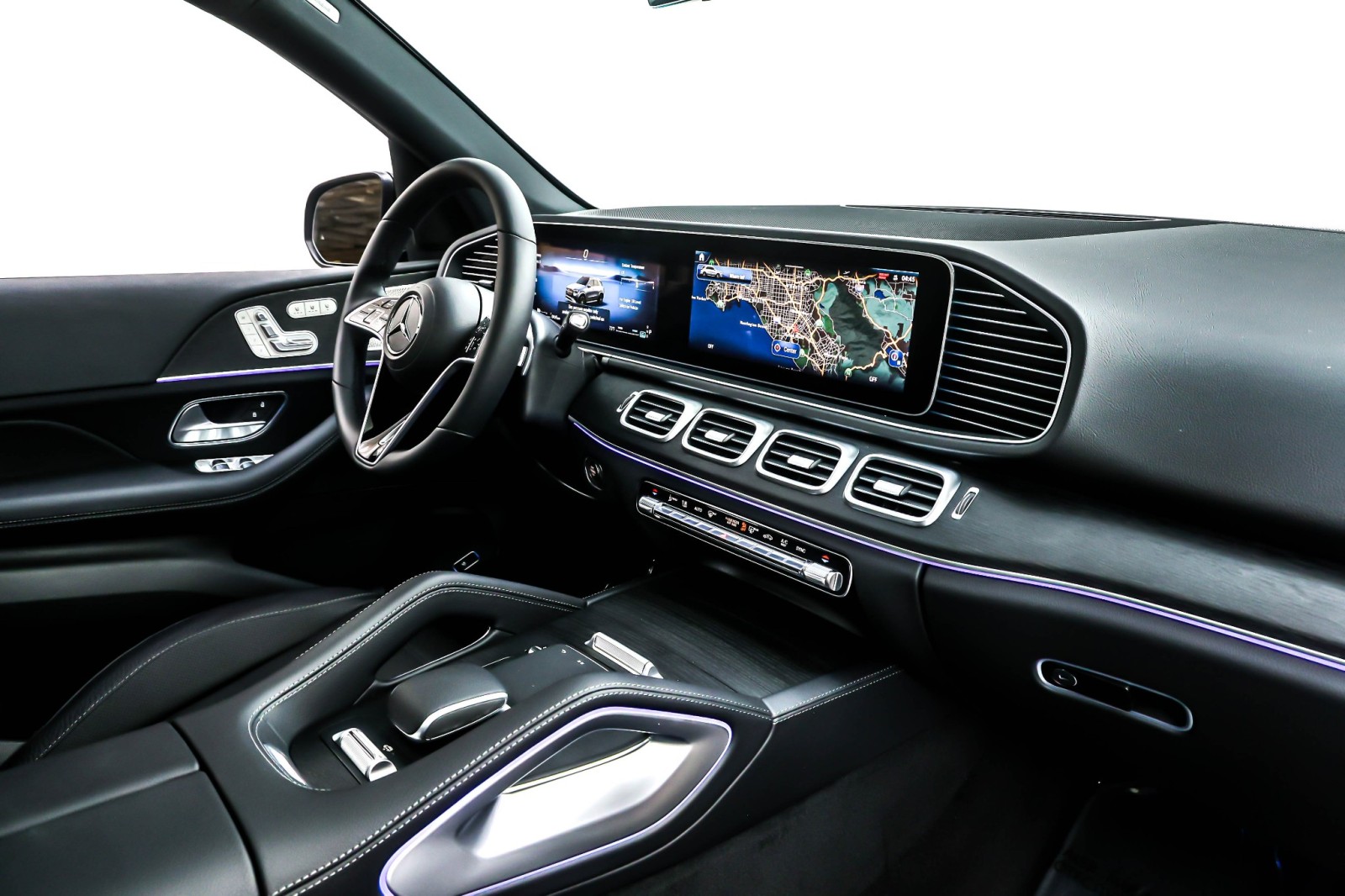 New 2026 Selenite Grey Metallic Mercedes-Benz GLE 580 image 5