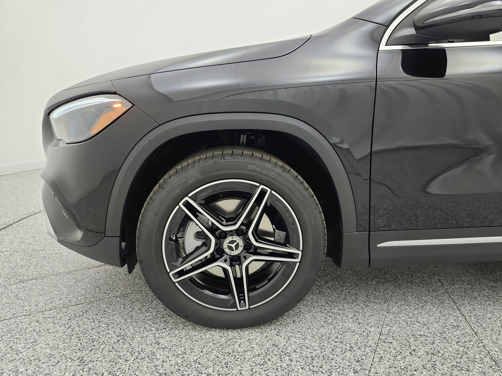 New 2026 Night Black Mercedes-Benz GLA 250 SUV image 13
