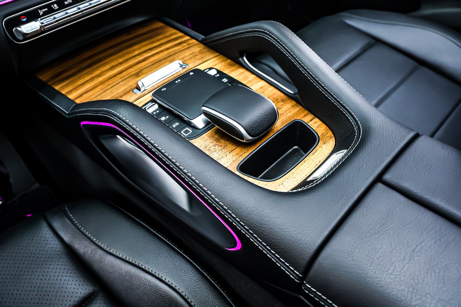 New 2025 Cirrus Silver Metallic Mercedes-Benz GLE 450e image 6