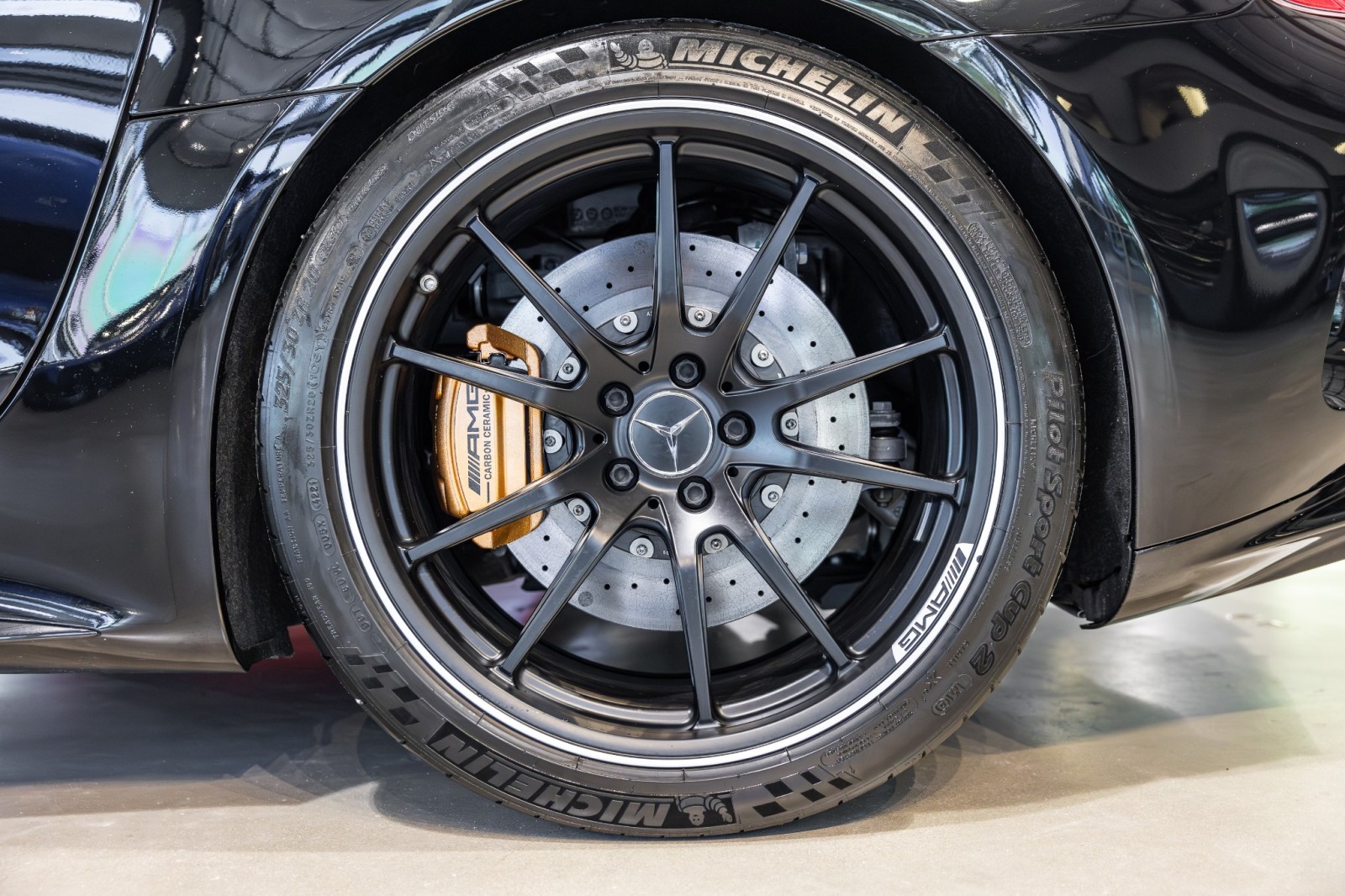 Used Car 2018 Mercedes-benz Amg Gt  Amg Gt R For Sale Under $160,000 In Boerne, Texas