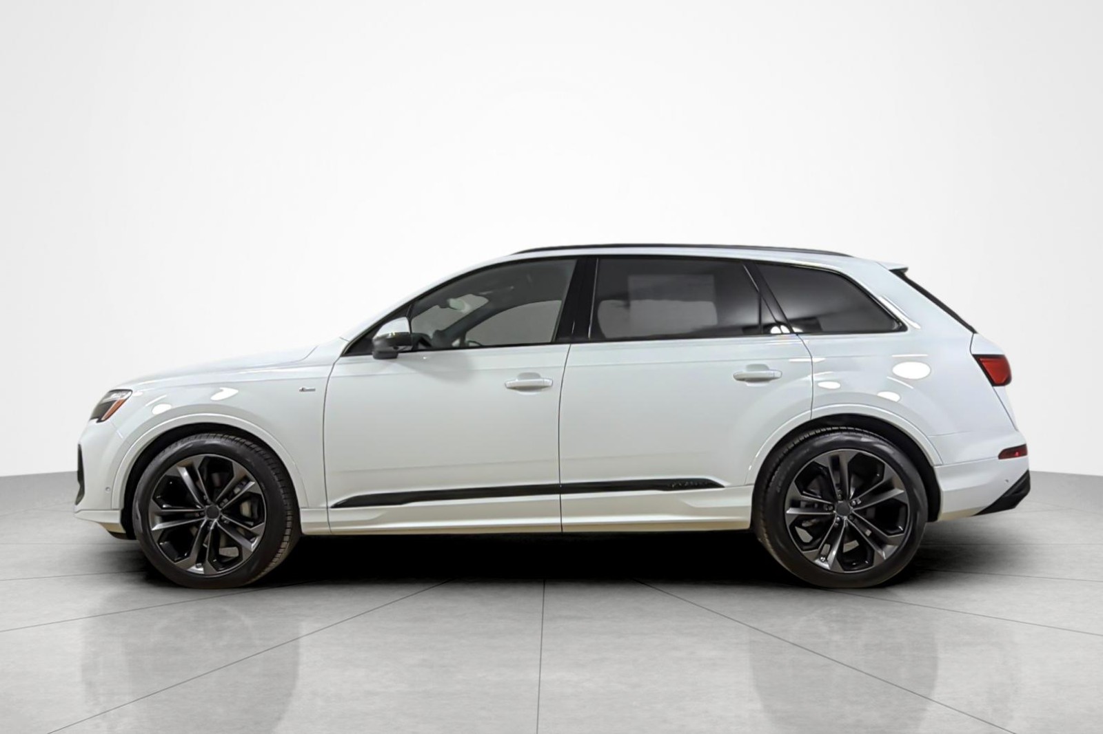 New 2026 Glacier White Metallic Audi S line Premium Plus 55 quattro *Ltd Avail* image 3