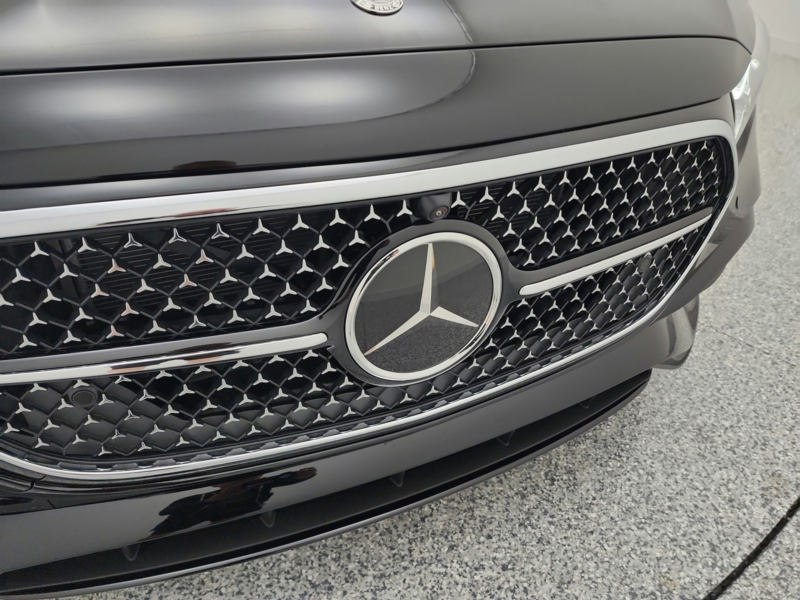 New 2026 Black Mercedes-Benz E 450 image 13
