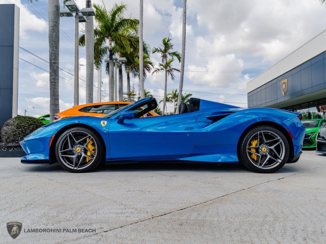 Ferrari F8 Spider
