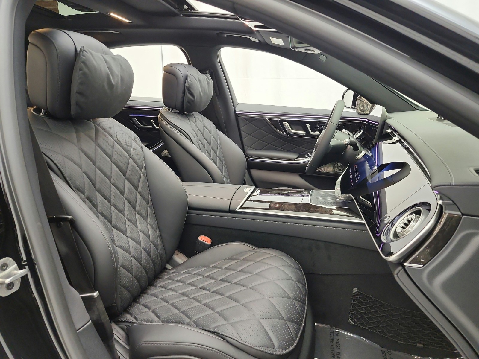 New 2027 Black Mercedes-Benz S 580 4MATIC® Sedan image 15